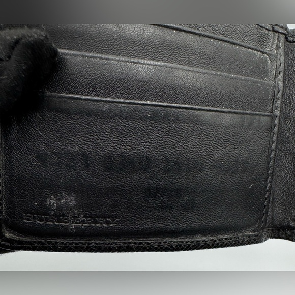 Men’s Wallet Bundle | Gucci, Burberry, Louis Vuitton and Tumi | Good Condition - Picture 4 of 13